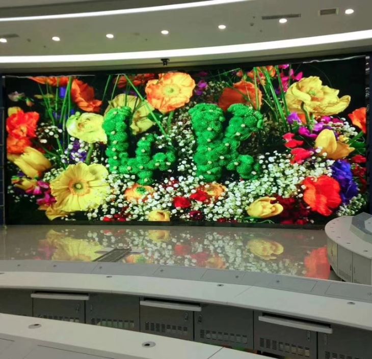 Helilai Samll Pitch High Resolution P2.5 SMD Indoor Full Color Led Dispay Screen